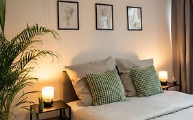 Stilvolles Apartment Im Essener Stadtkern